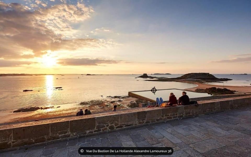 Studio centre ville proche plages et commerces Apartment in St-Malo