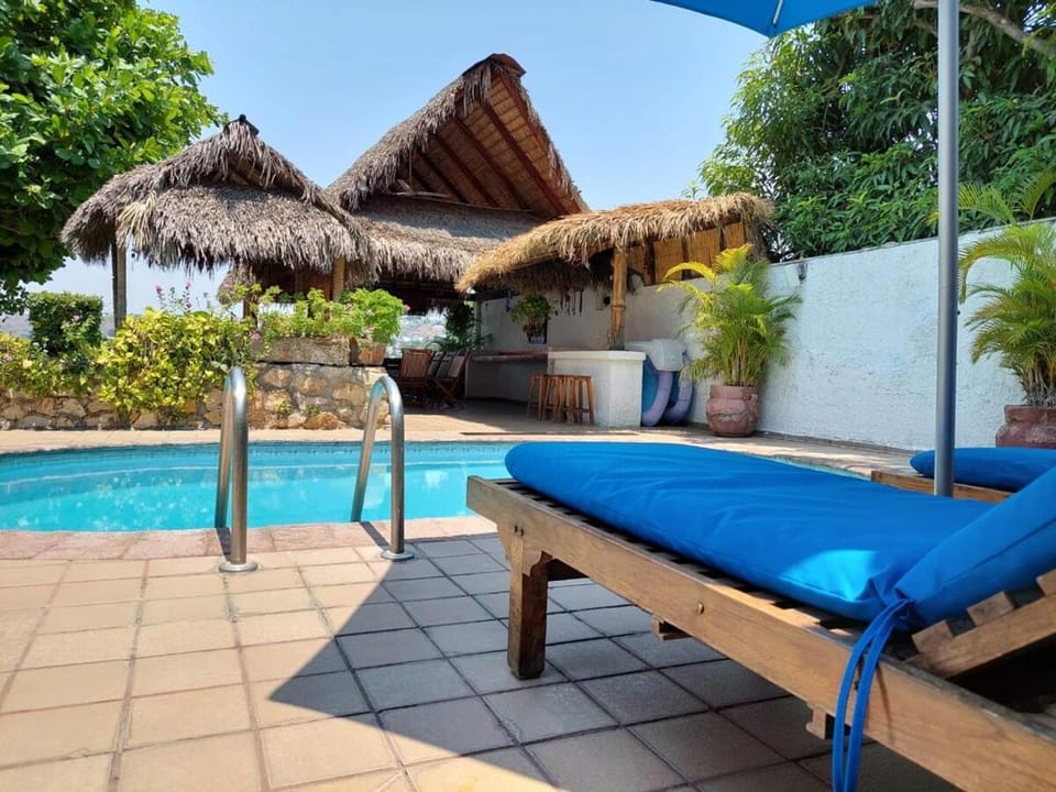 Casa Don Javier, 14p, Pool, Lake, Cook House in Tequesquitengo