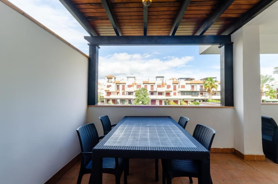 View (from property/room), Balcony/Terrace