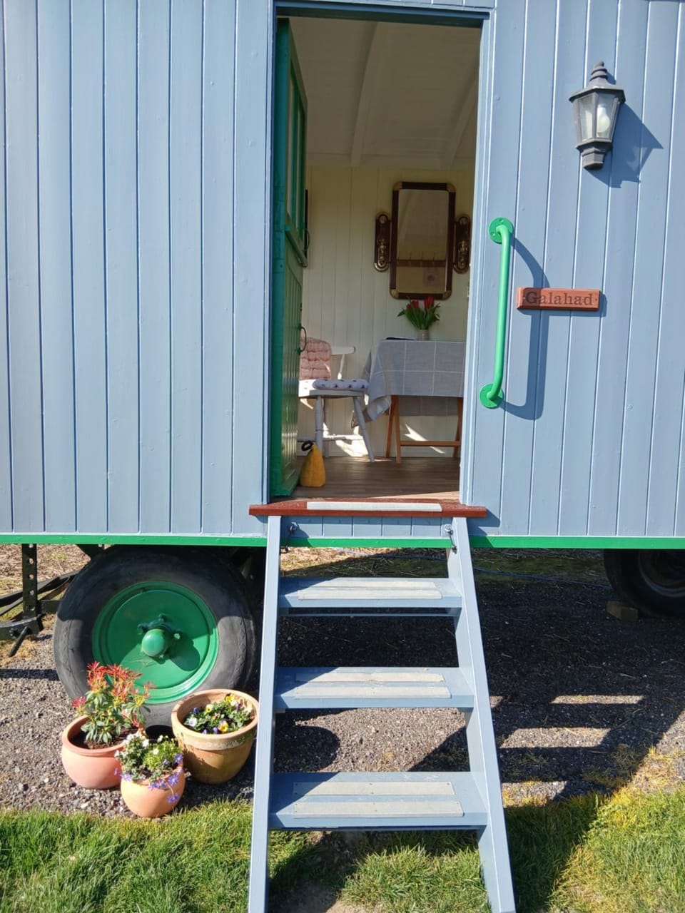 Galahad - Shepherd's Hut Campground/ 
RV Resort in North Norfolk District