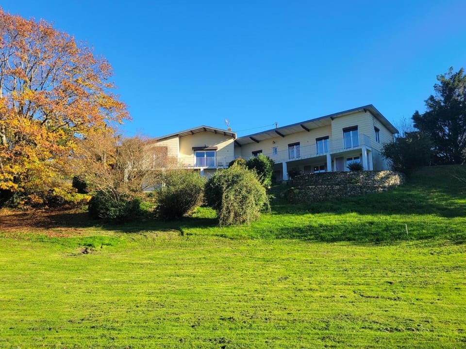 Appartement au cœur du golf Apartment in Mazamet