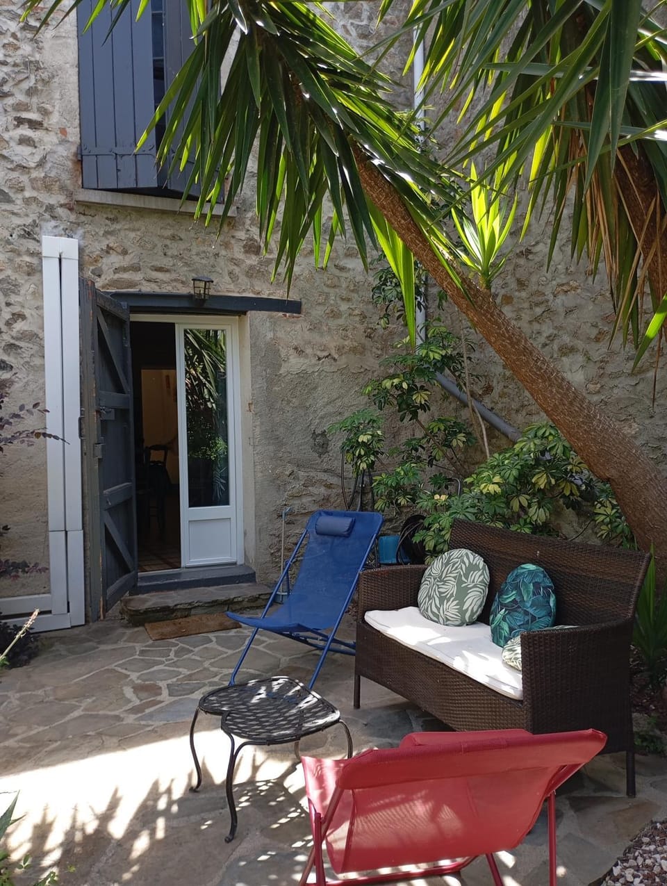 Maison deux chambres, garage, jardin, Chez Nadine Apartment in Catalonia