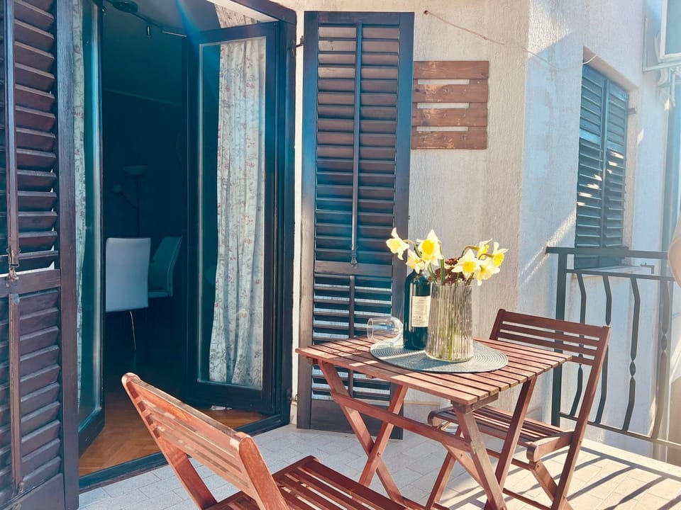 Day, Balcony/Terrace