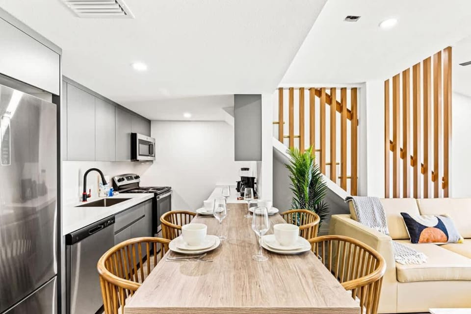 Ocean Breeze 3C House in Lower Grand Lagoon