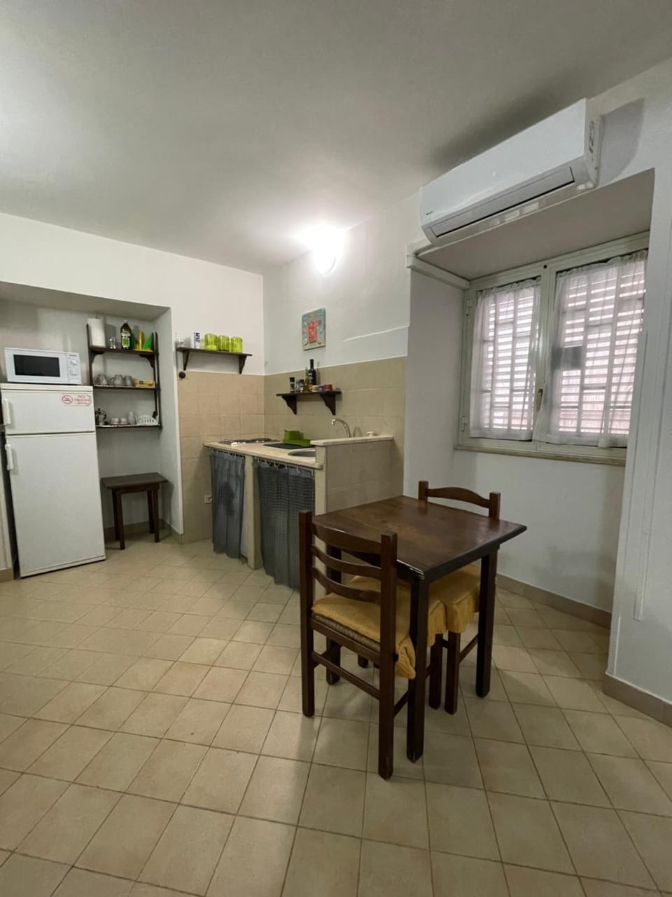 Living room, kitchen