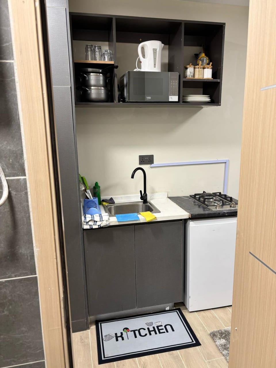 Kitchen or kitchenette