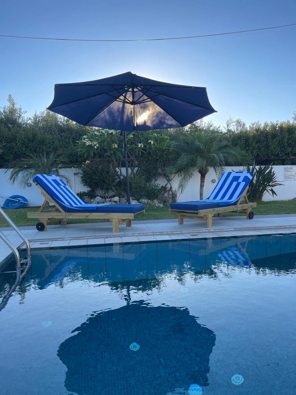 Day, Balcony/Terrace, Pool view, Swimming pool, sunbed