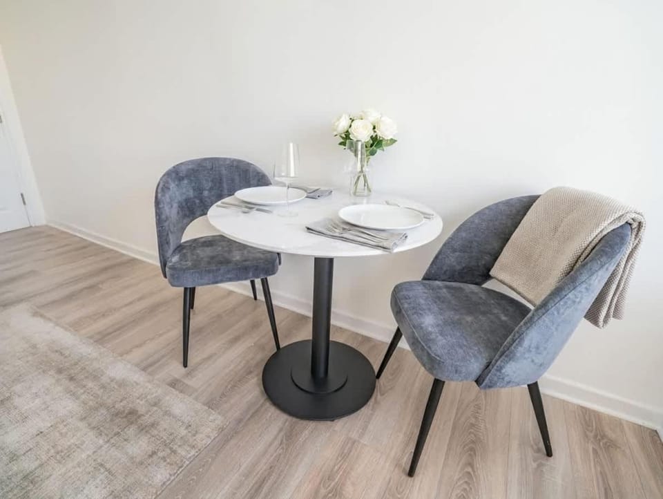 The Cheltenham Suites - Fabulous 1 Bed Apartment Apartment in Cheltenham