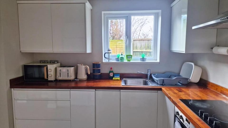 Contractor Stay - 4-Bedroom Home in Chester House in Chester