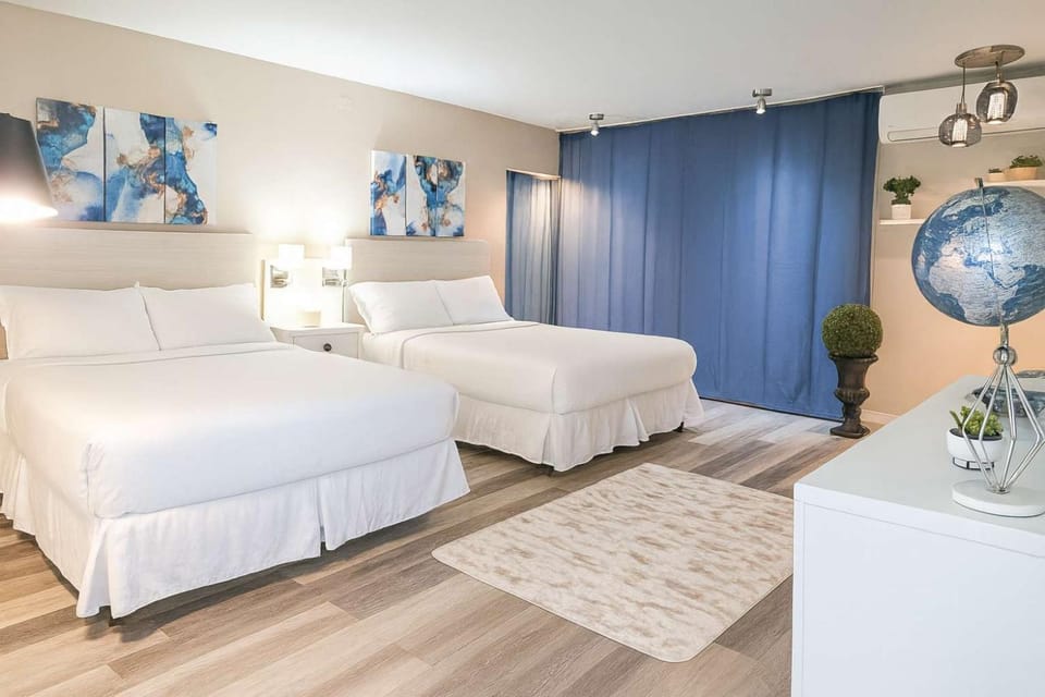 ESJ Towers Studio- Beach Access Apartment in Carolina