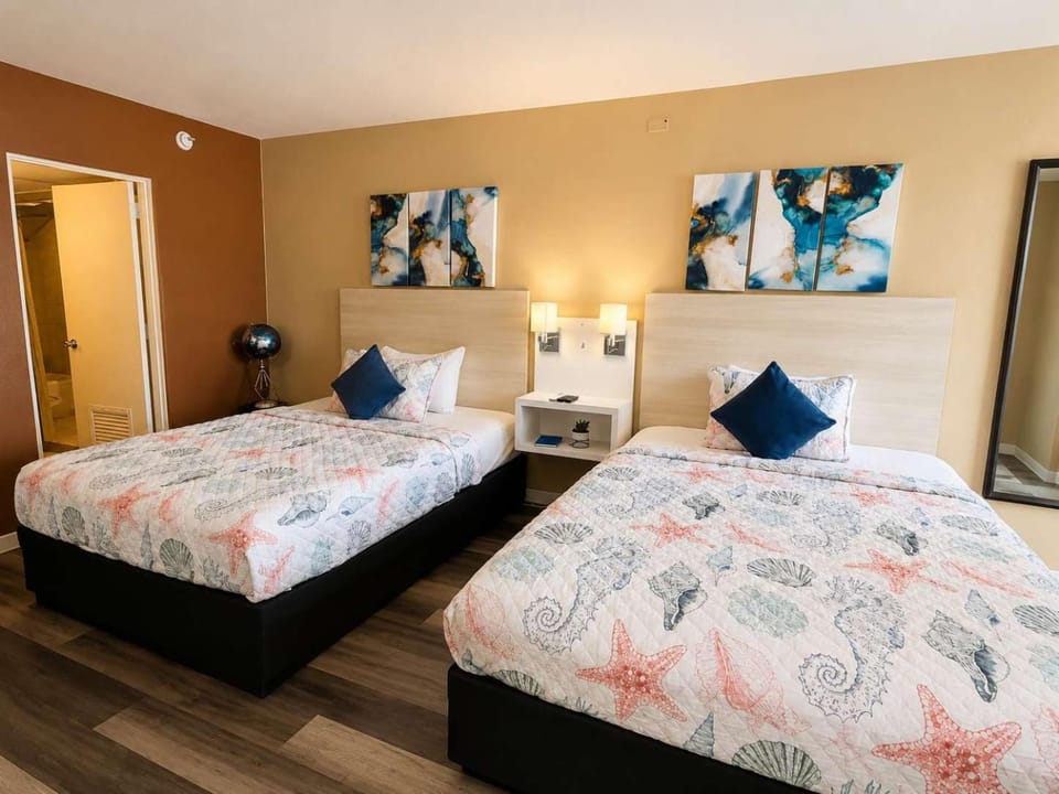 ESJ Towers Studio- Beach Access Apartment in Carolina