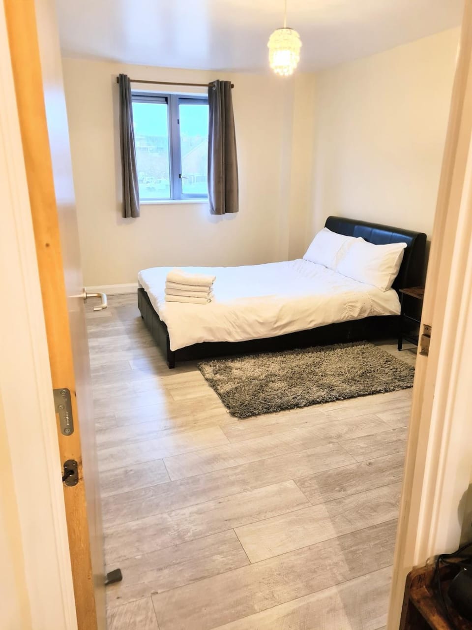 Modern Cambridge Flat-Easy A14 Access and City Links Apartment in Cambridge