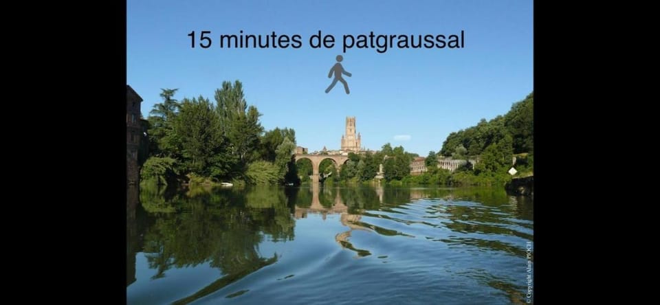Nearby landmark