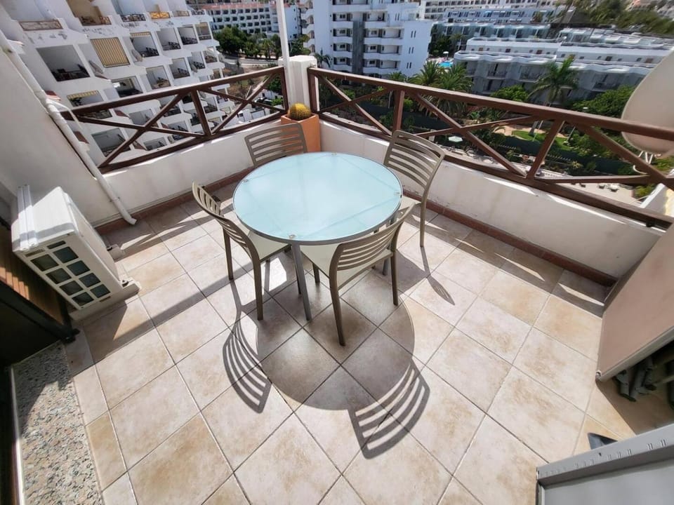 San Marino 24 - One Bed Apartment in Los Cristianos