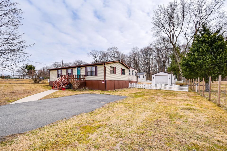 Near Leidos Field at Ripken Stadium: Aberdeen Home House in Aberdeen