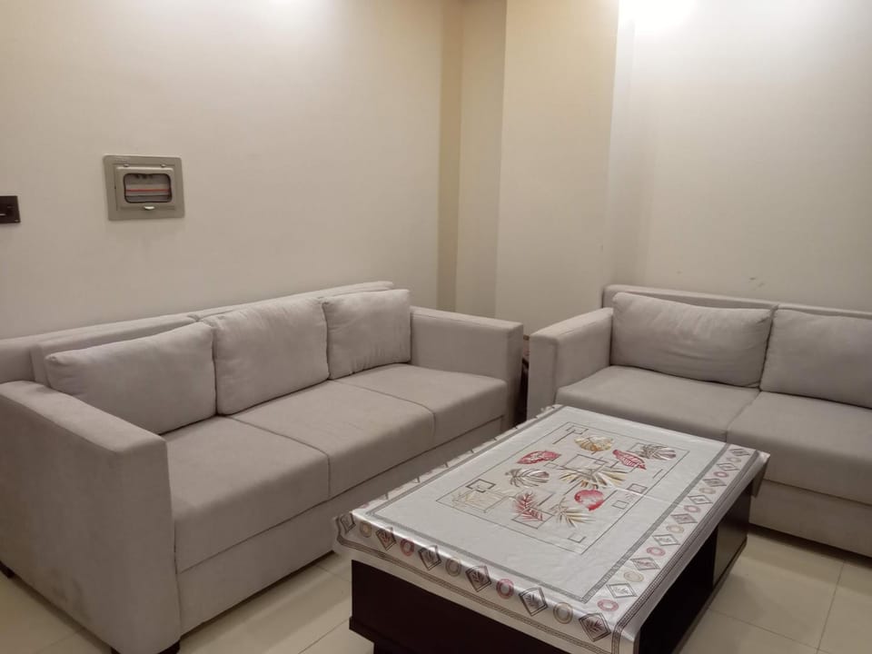 SM Dream Lodges 2 BHK Apartment near Islamabad Airport Apartment in Islamabad