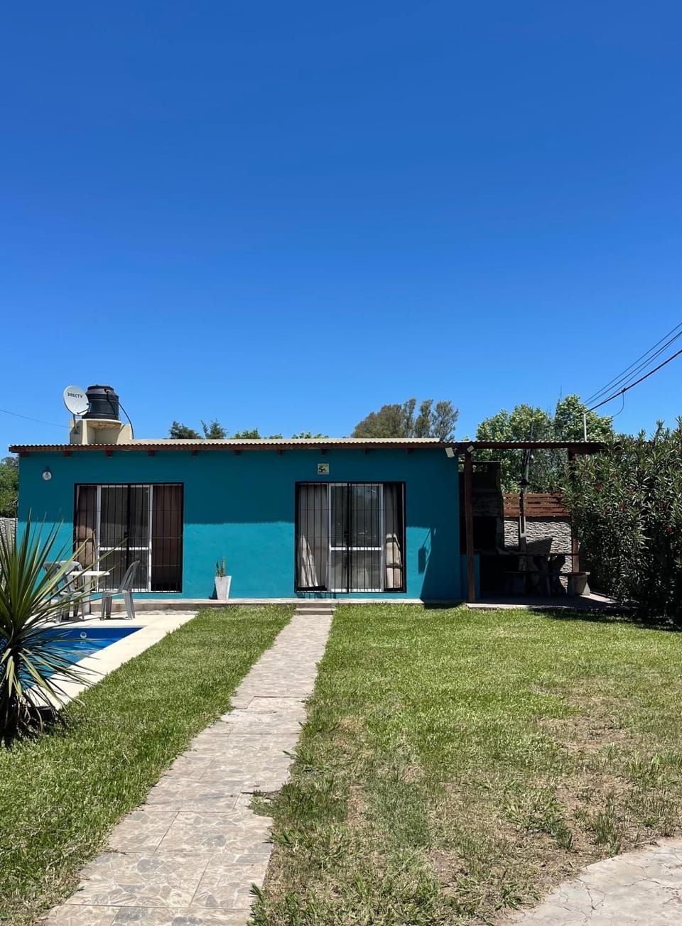 casa de un ambiente House in Funes