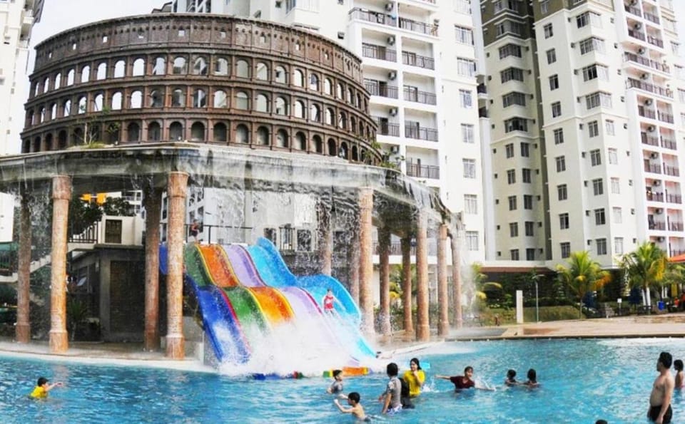 Homestay Bayou Lagoon Resort & Waterpark, Free Access to Waterpark 2 pass Vacation rental in Malacca