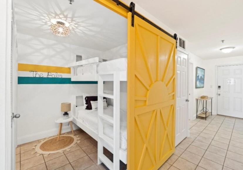 BeachFrnt 2 Hottub 5 Pools Jet Ski Apartment in Panama City Beach