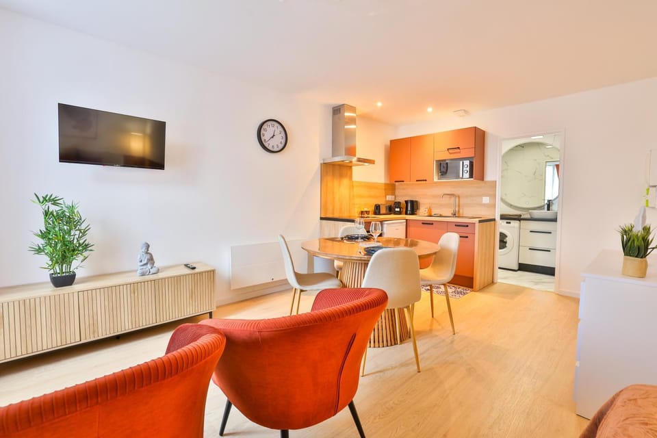 TV and multimedia, Coffee/tea facilities, Living room, heating, internet, microwave, oven, kitchen
