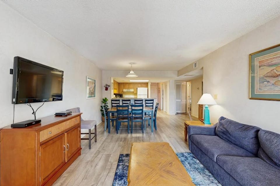 Sea Mark Tower 205 Apartment in Myrtle Beach