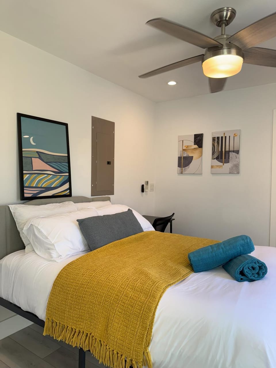 Bed, Bedroom