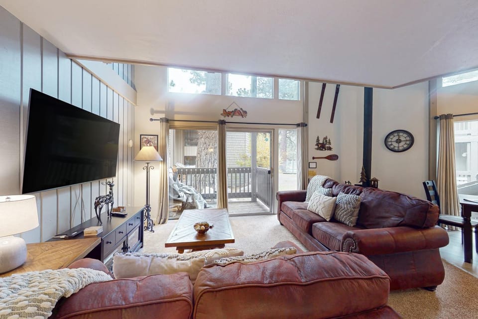 Sierra Park Villas 40 H House in Mammoth Lakes