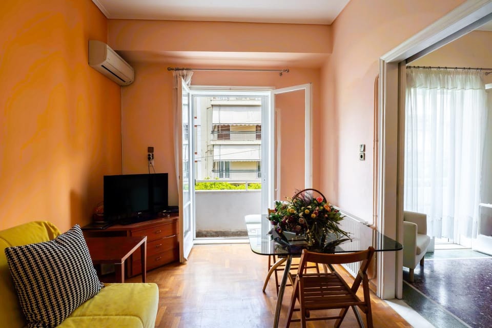 Neos kosmos Filimon Apartment in Athens