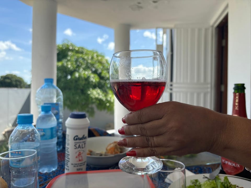 Food and drinks, Food, Alcoholic drinks