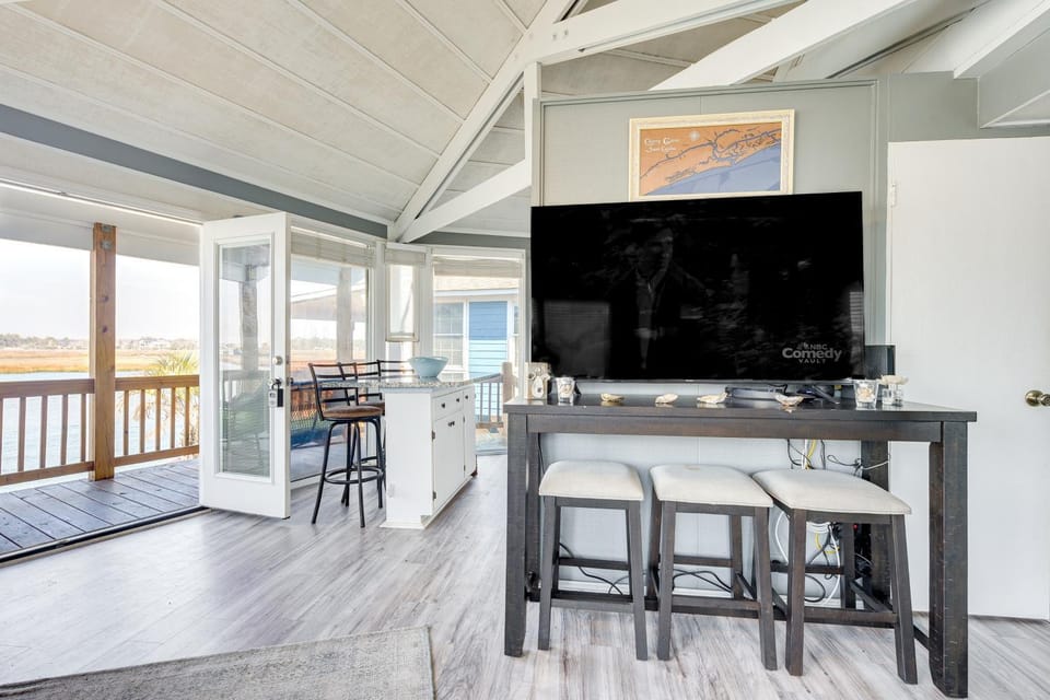 Coastal Oasis w/ Marsh Views in North Myrtle Beach House in North Myrtle Beach