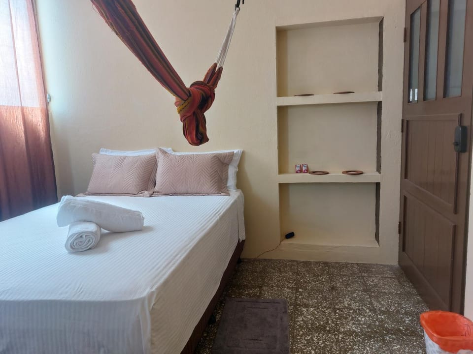 Chill House Flores Island Bed and Breakfast in Guatemala