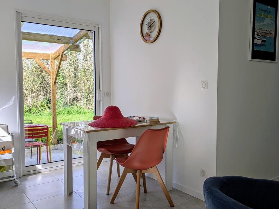 Charmant gîte Coquelicot près des plages vendéennes - FR-1-426-573 House in Pays de la Loire