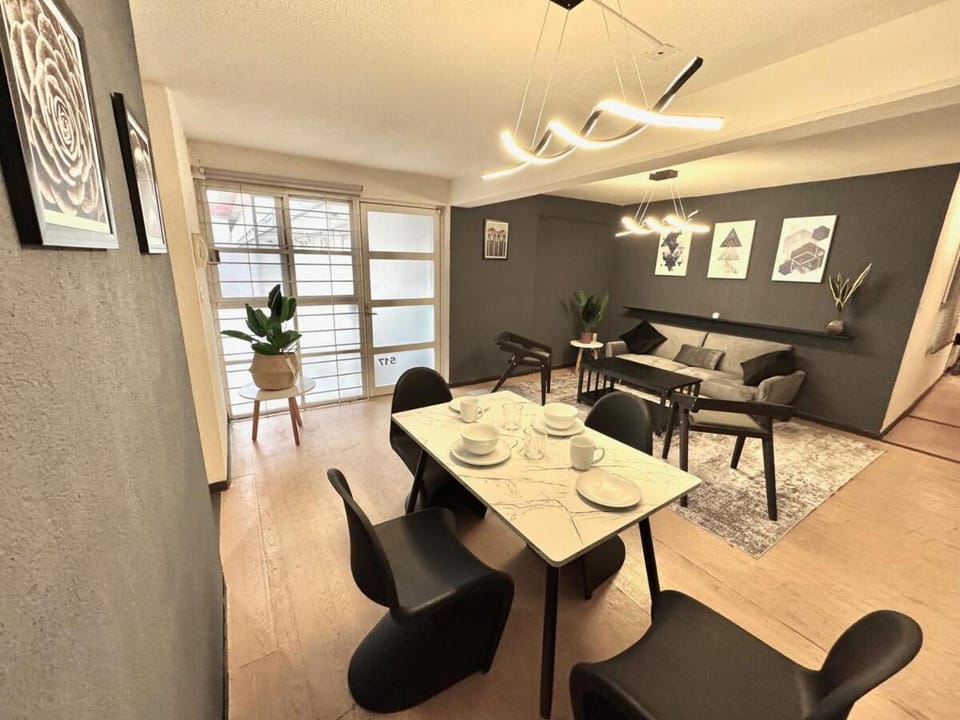 Living room, Dining area