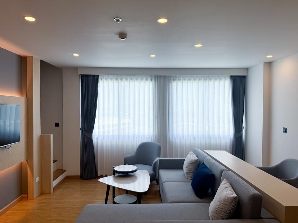 TV and multimedia, Living room, Other, Seating area