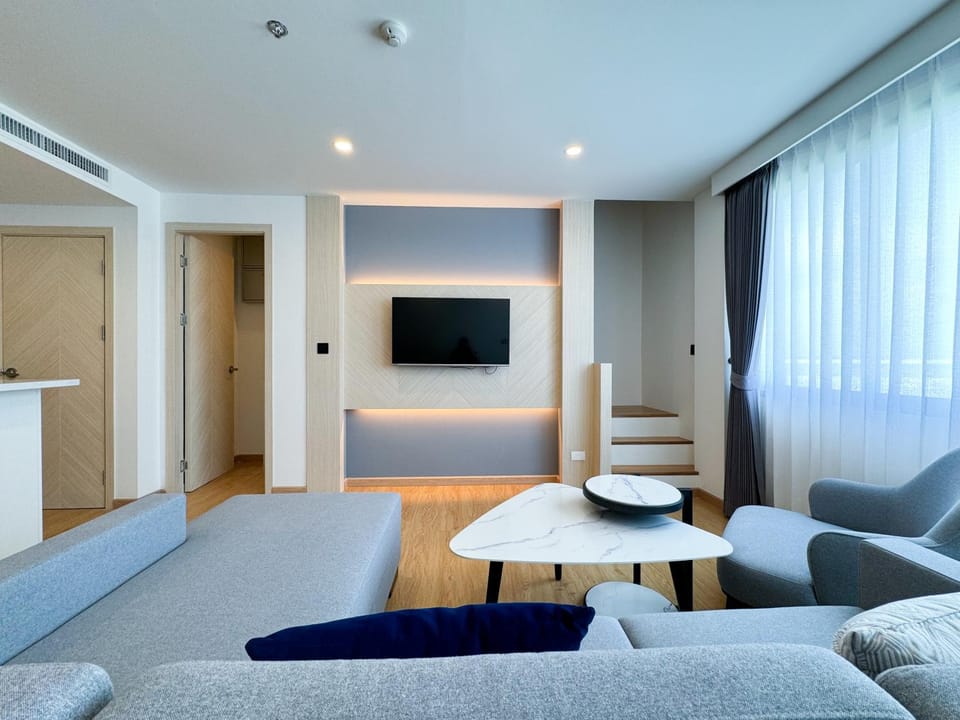 TV and multimedia, Living room, Other, Seating area