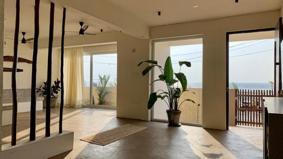 Luxury 4BHK Villa on the Beach in North Goa Villa in Mandrem