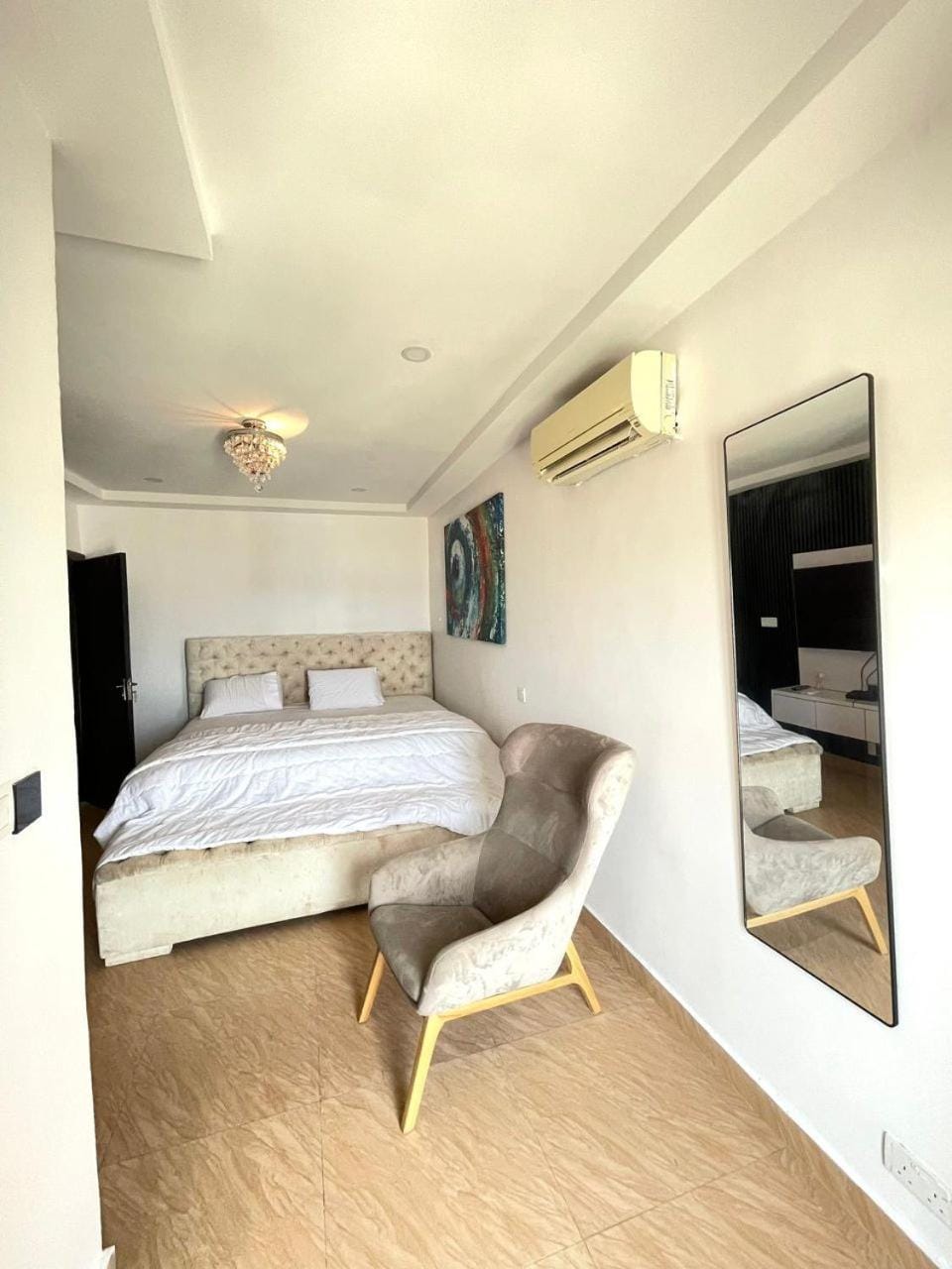 Photo of the whole room, Bedroom, air conditioner