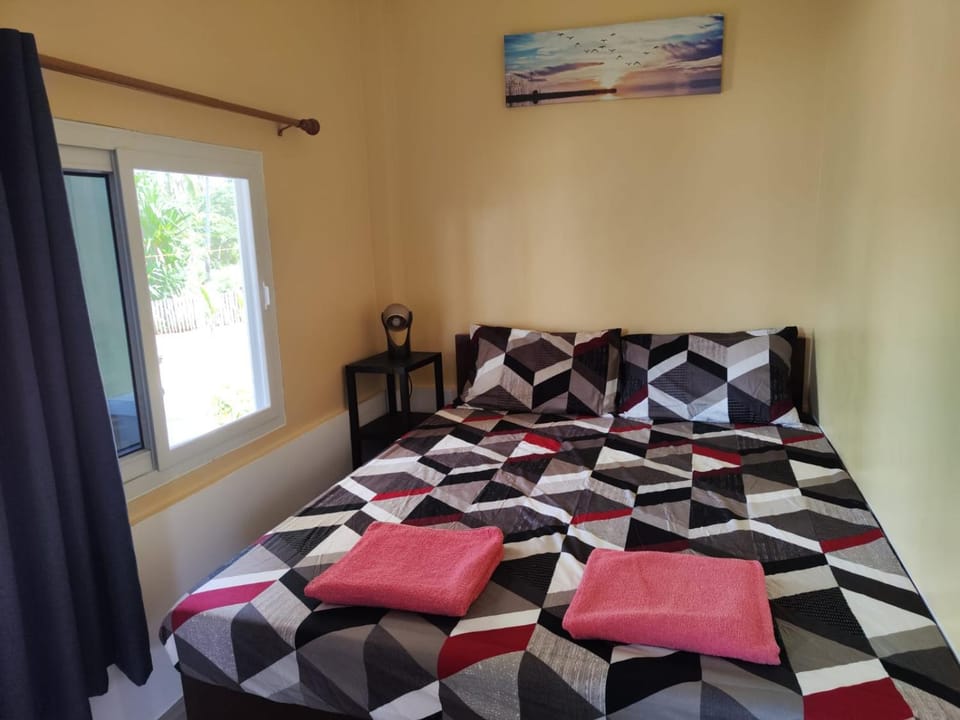 turtles place -Chay's Bungalow House in Central Visayas