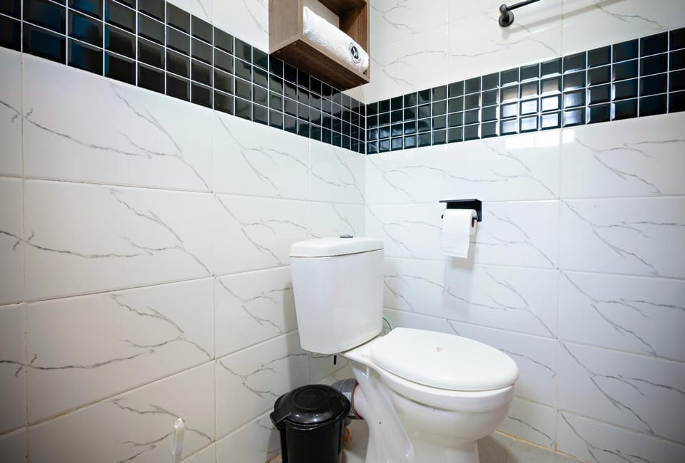 Toilet, Bathroom