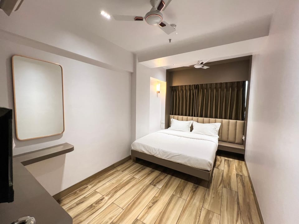 Bed, Photo of the whole room