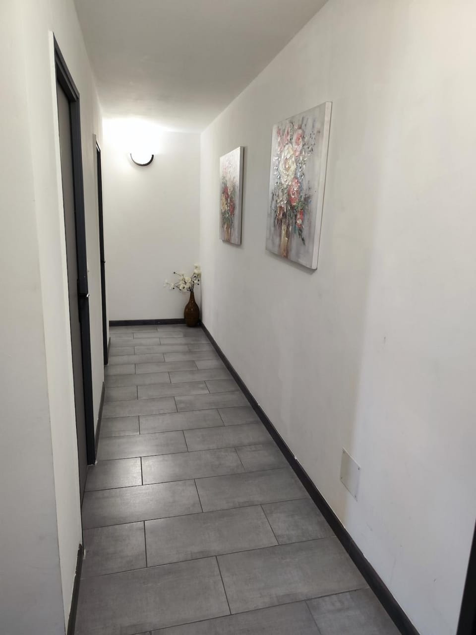 Apt 9 personnes garage, Wi-Fi, tram, parking, climatisation, jeux Apartment in Avignon