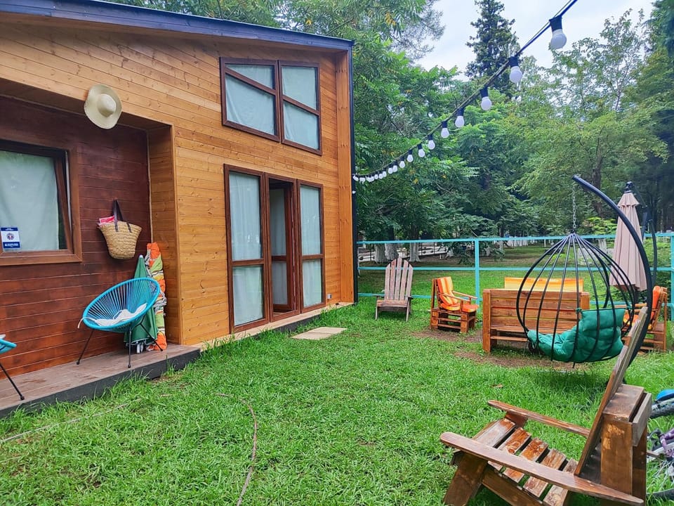 Park & Beach House in Ureki Magnetiti, Sleeps 6 House in Georgia