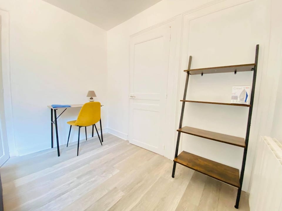 Seating area, storage