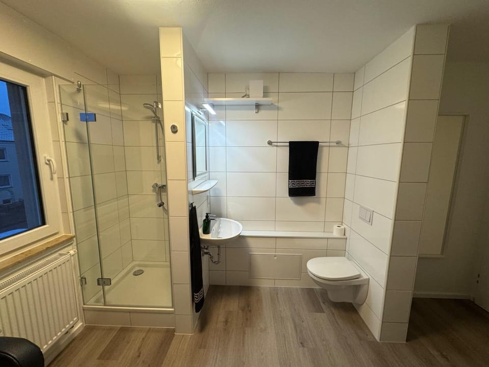 Shower, Toilet, Bathroom