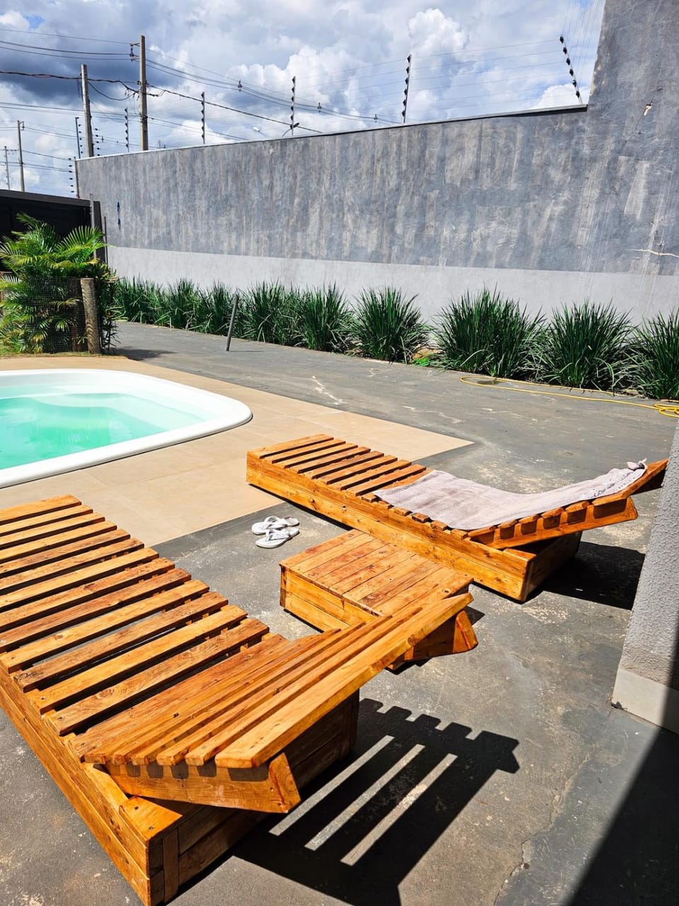 Day, Pool view, Swimming pool, sunbed