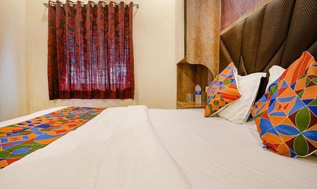 Glitz Hotels New United Nr International Airport Mumbai Bed and Breakfast in Mumbai