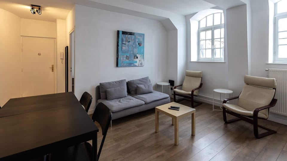 Arras - Parking - 2 chambres - hypercentre - 3e étage Apartment in Arras