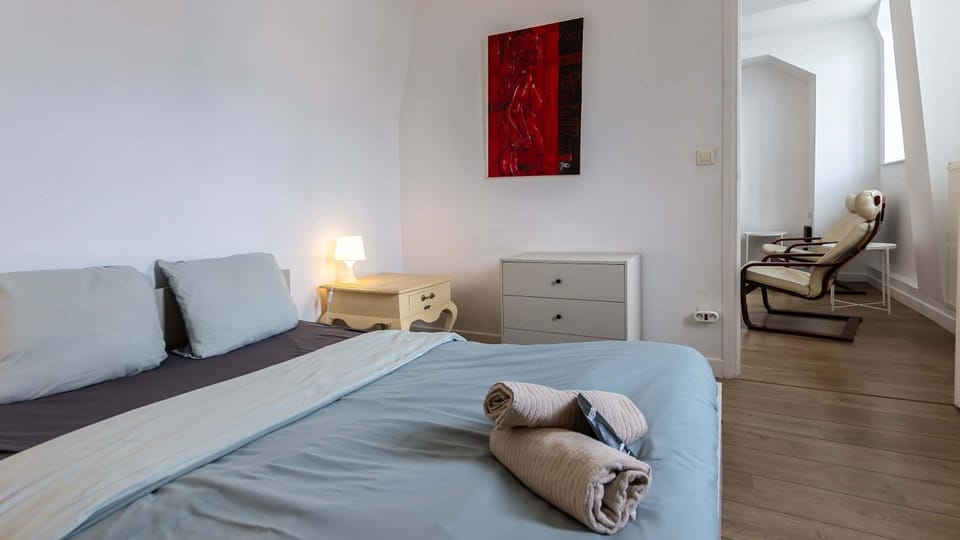 Arras - Parking - 2 chambres - hypercentre - 3e étage Apartment in Arras
