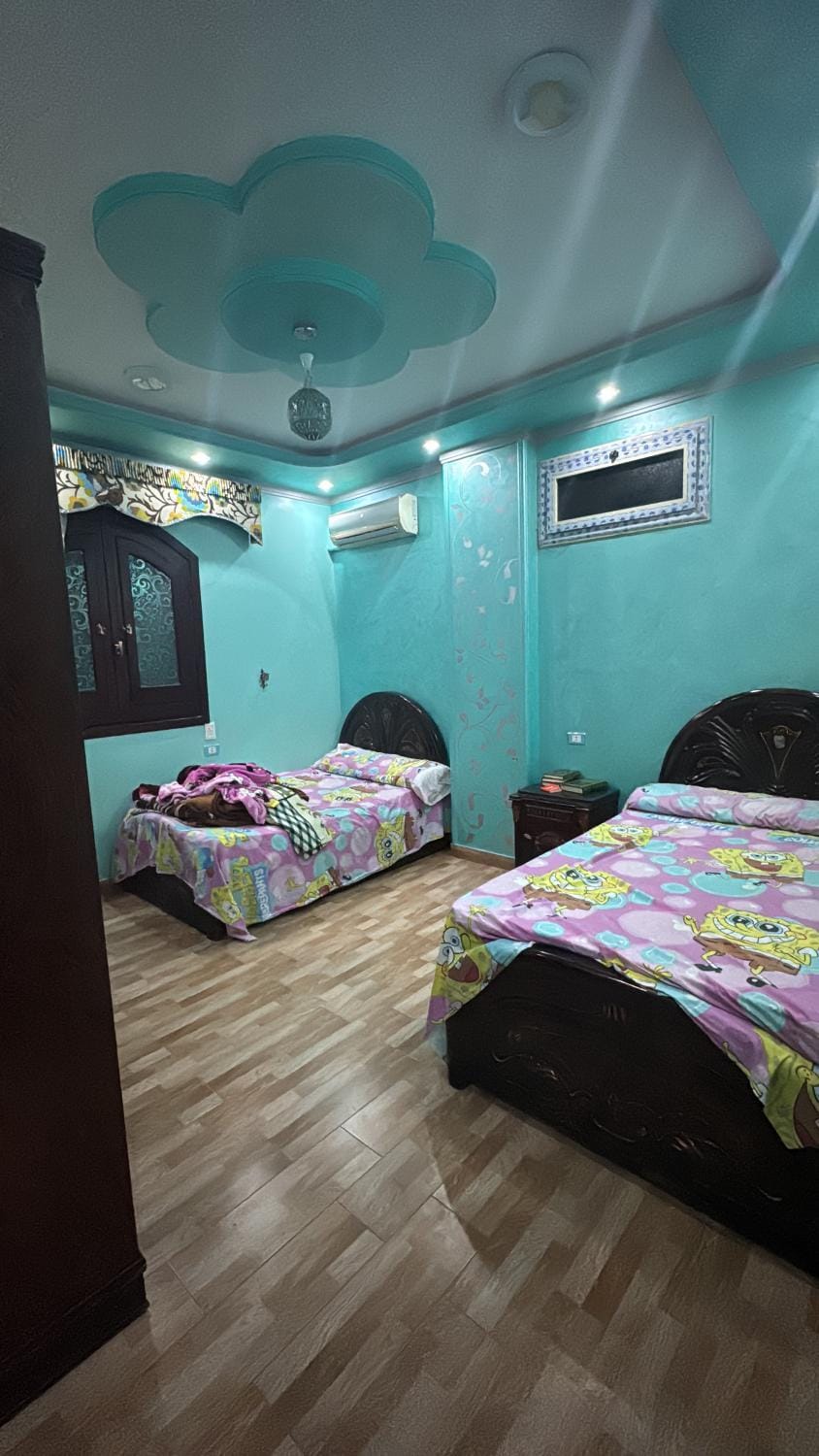 شقه مكيفه بالكامل لك بميت خميس قريبه من جامعه المنصوره والنيل Apartment in Egypt