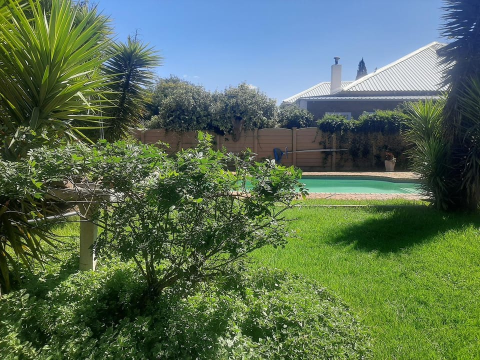 Yolkel guesthouse Bed and Breakfast in Gauteng